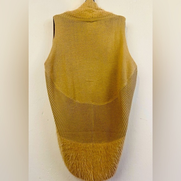 Avenue, beige, fuzzy sweater vest - $15 - Picture 5 of 6